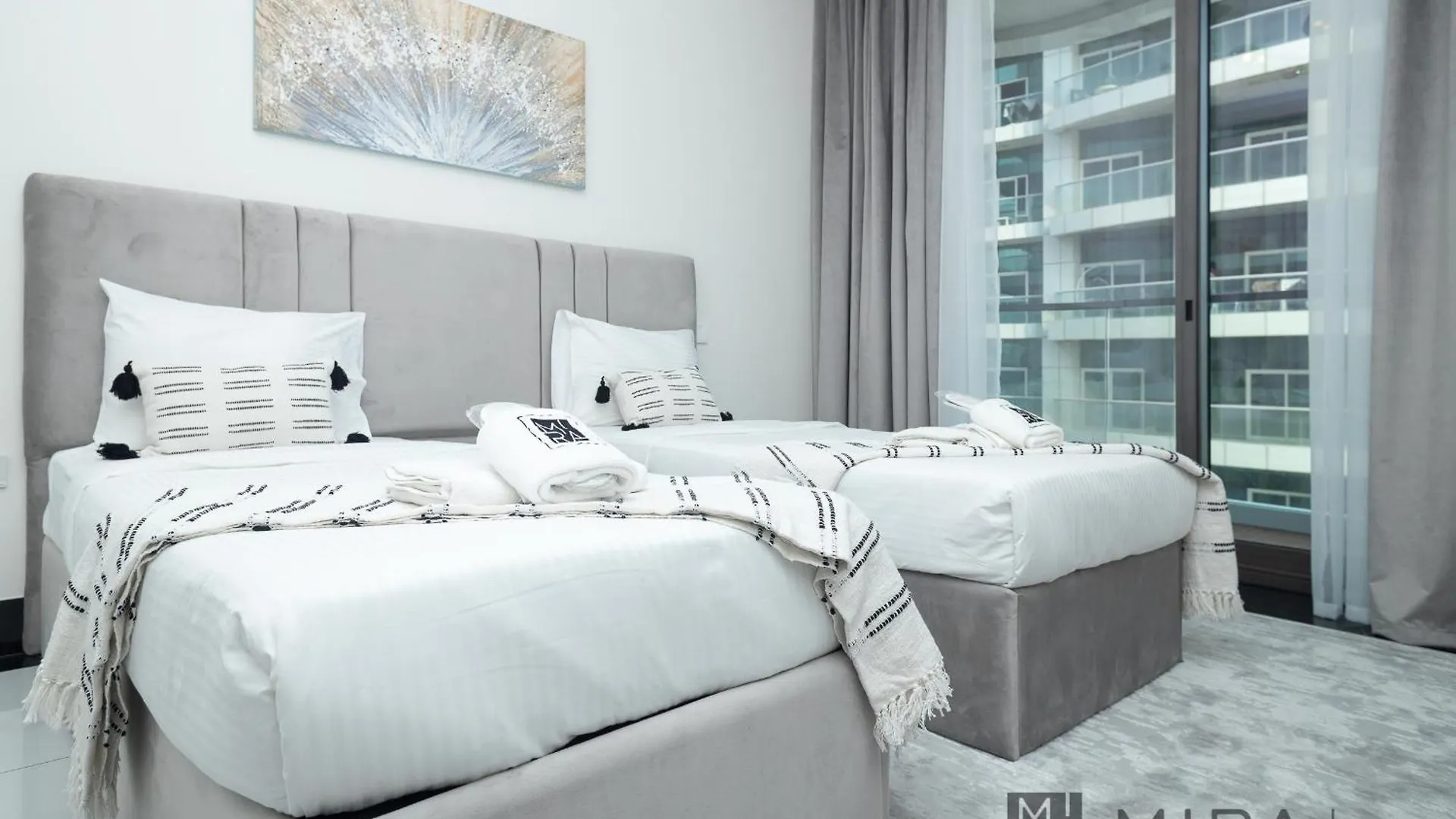 Apartment Mira Holiday Homes - Beautiful 2 Bedroom With Canal View In Business Bay Dubai United Arab Emirates