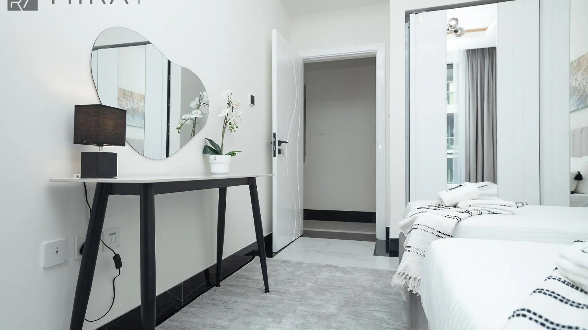 Mira Holiday Homes - Beautiful 2 Bedroom With Canal View In Business Bay Dubai 0*,  United Arab Emirates